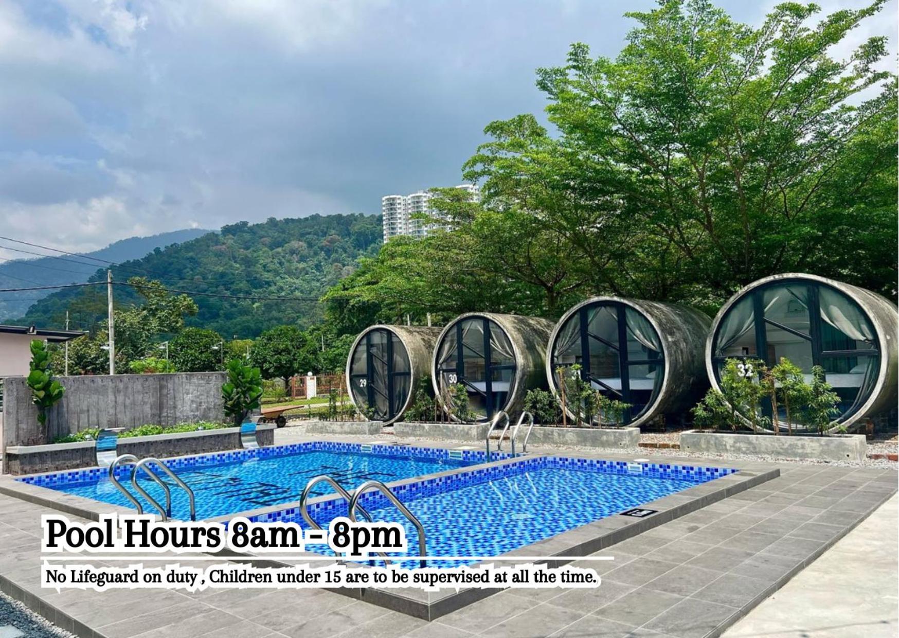 Hotel The Cozytainer Taiping Exterior foto